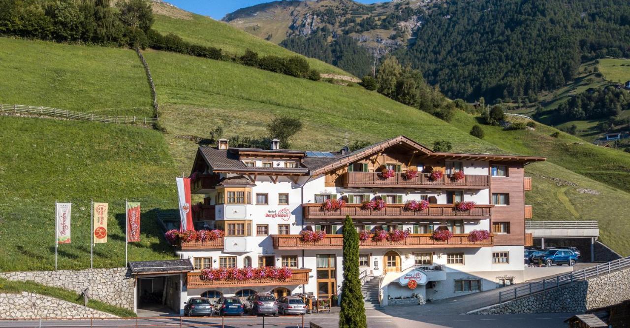 Hotel Bergfrieden Martello Exteriér fotografie
